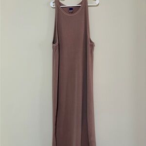 Old Navy Sleeveless Maxi Dress - Dusty mauve one brown.